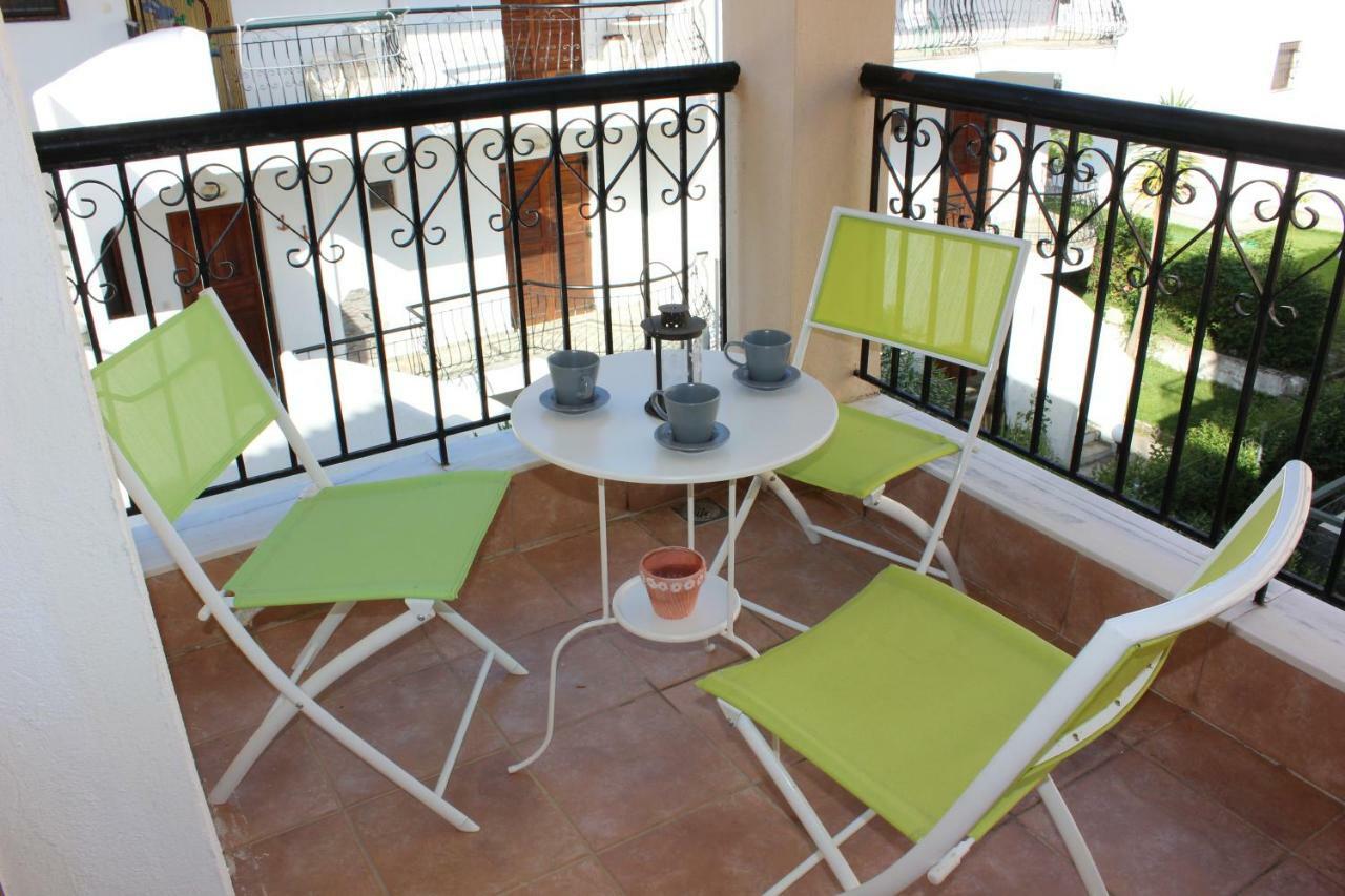 Siviri Apartment In Blu Exterior photo